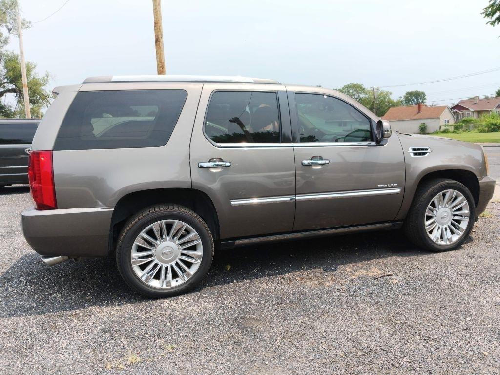 cadillac escalade esv 2016 1GYS4HKJ8GR291039 image cadillac escalade esv 2016 1GYS4HKJ8GR291039 image